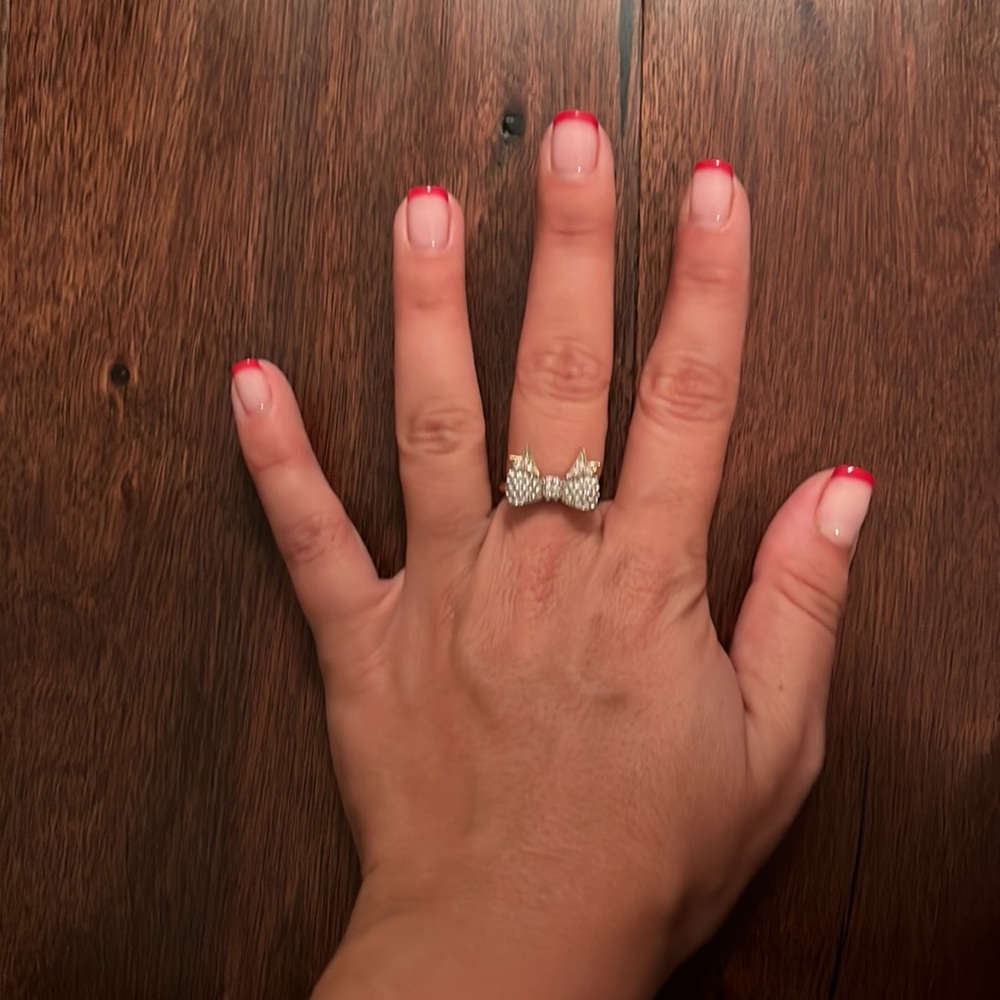 Bow ring - Picture 2 of 2